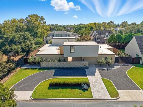 Photo of 5820 Northmoor Drive, Dallas, TX 75230 (MLS # 21088577)