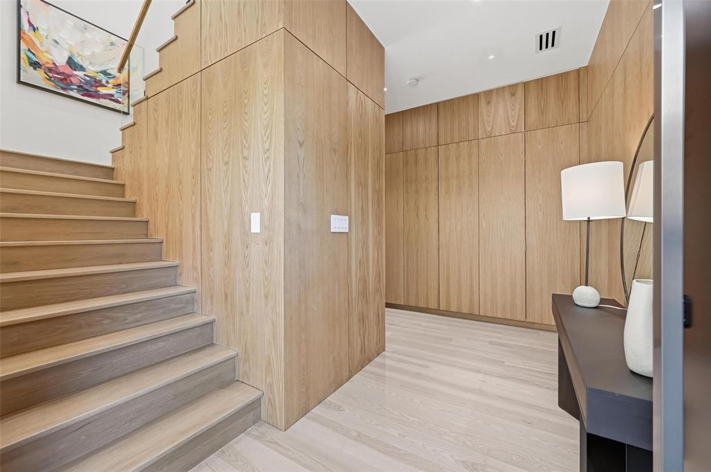 Inwood Road Estates - Residential