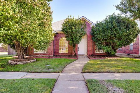 1177 Christopher Lane Lewisville TX 75077