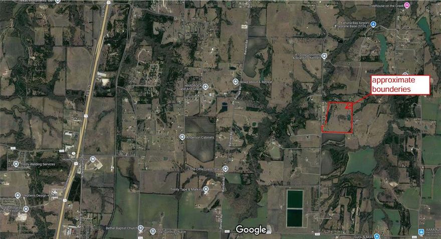 Beautiful tract with two one acre platted lots fronting Harrell Road. Land overlooks a large man-made lake. Perfect tract
to build your dream home or to build a subdivision.