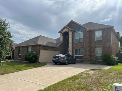 1213 Goffin Drive DeSoto TX 75115