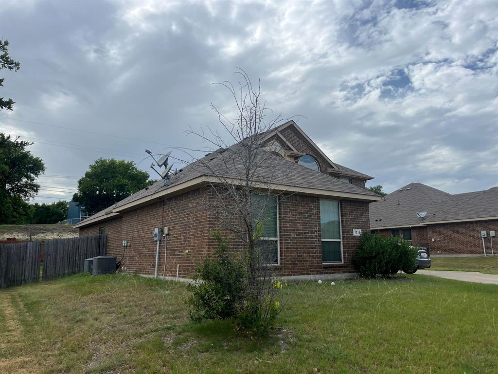 1213 Goffin Drive