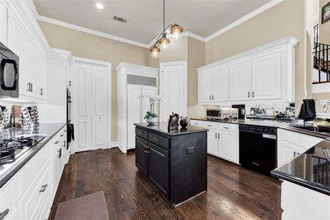Tiny photo for 2605 RUTGERS Court, Plano, TX 75093 (MLS # 21187341)