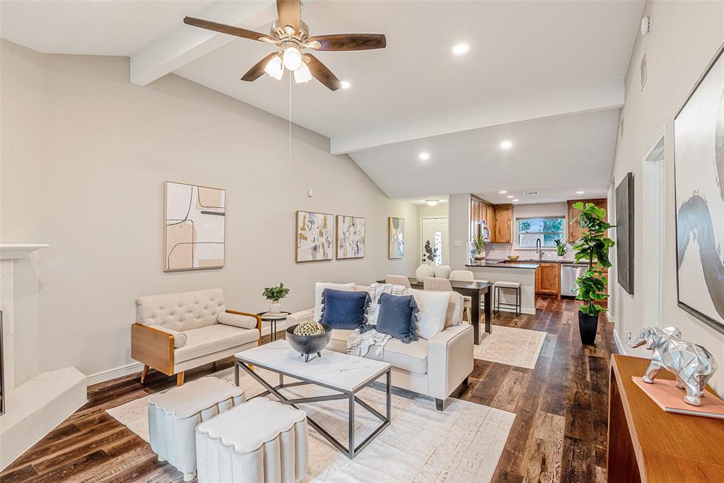 1117 Bellmont Court