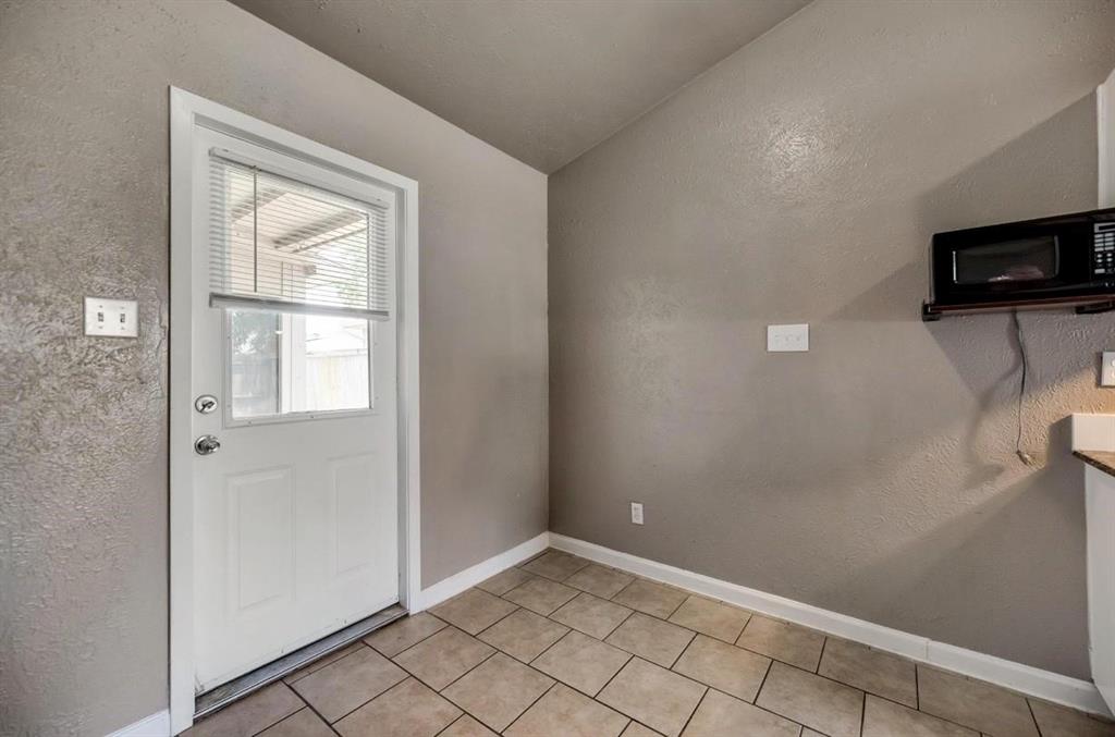 Colony 23 - Residential Lease