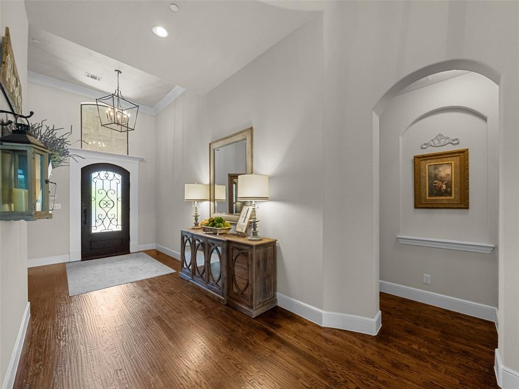 1216 Hicks Trail