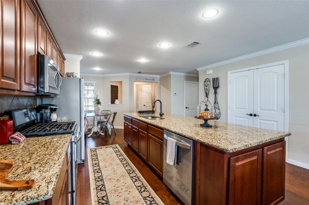 Frisco Lakes By Del Webb Villa - Residential