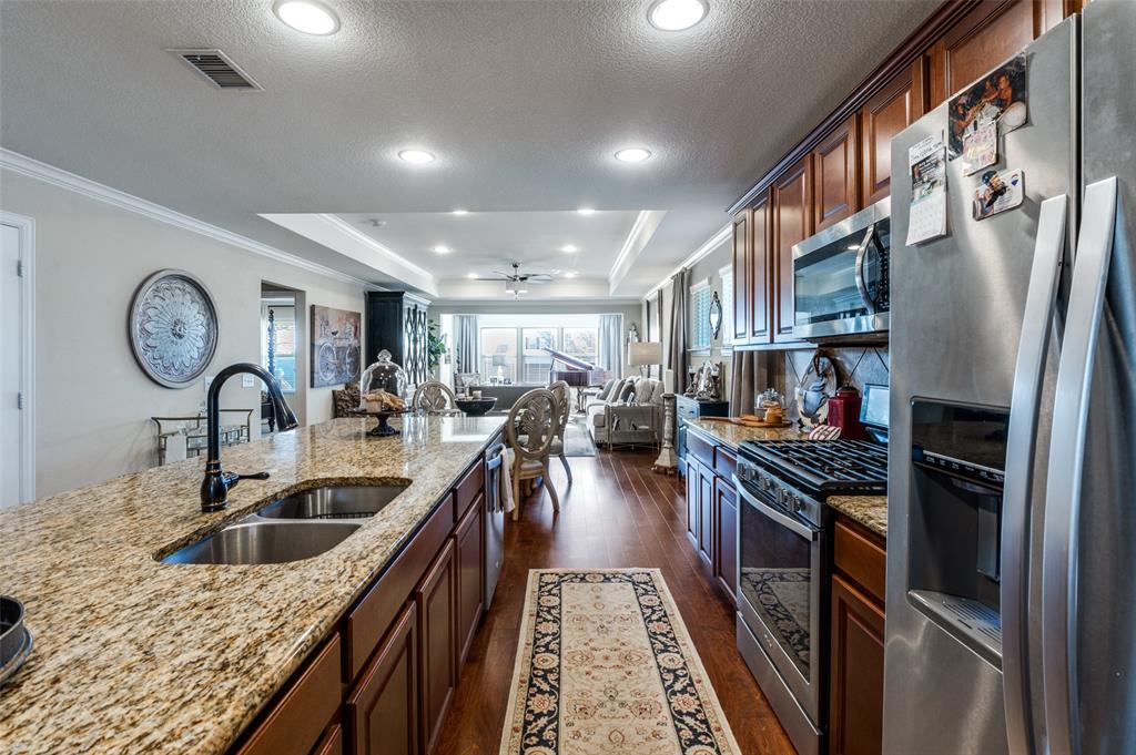 Frisco Lakes By Del Webb Villa - Residential