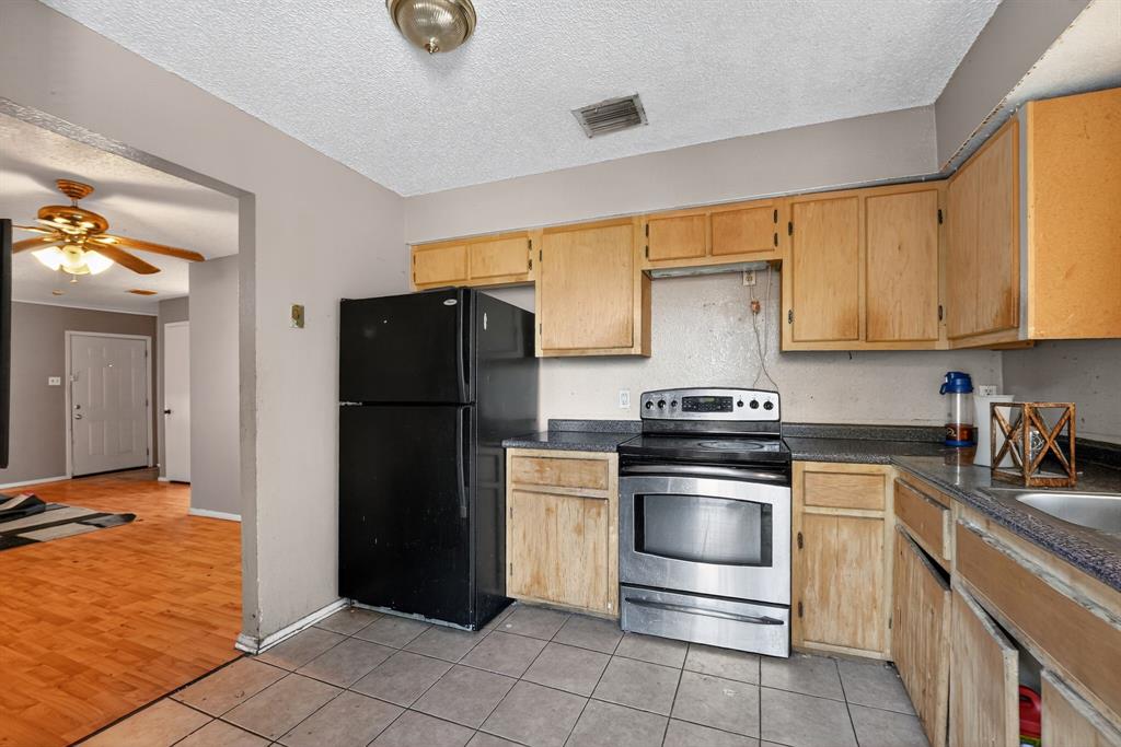 Singing Hills 06 - Residential