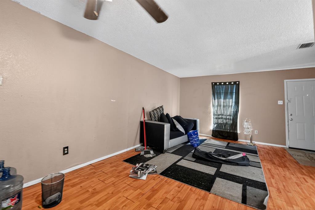 Singing Hills 06 - Residential