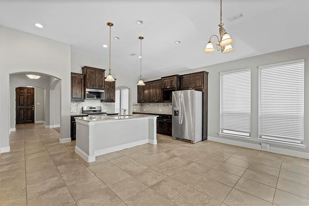 3726 Wagon Wheel Way