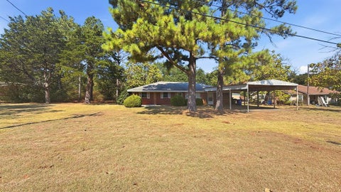 Photo of 1027 Highway 377 N, Whitesboro, TX 76273 (MLS # 21374435)