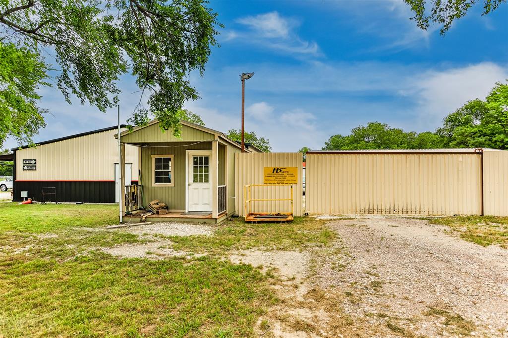 59 Shawnee Trl, Whitesboro, TX, 76273, USA, 3 Bedrooms Bedrooms, ,3 BathroomsBathrooms,Residential,Active,59 Shawnee Trl,21282918