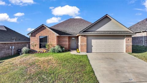 1017 Inverness Drive Weatherford TX 76086