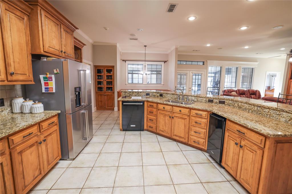 JUAN GONZALES - Residential