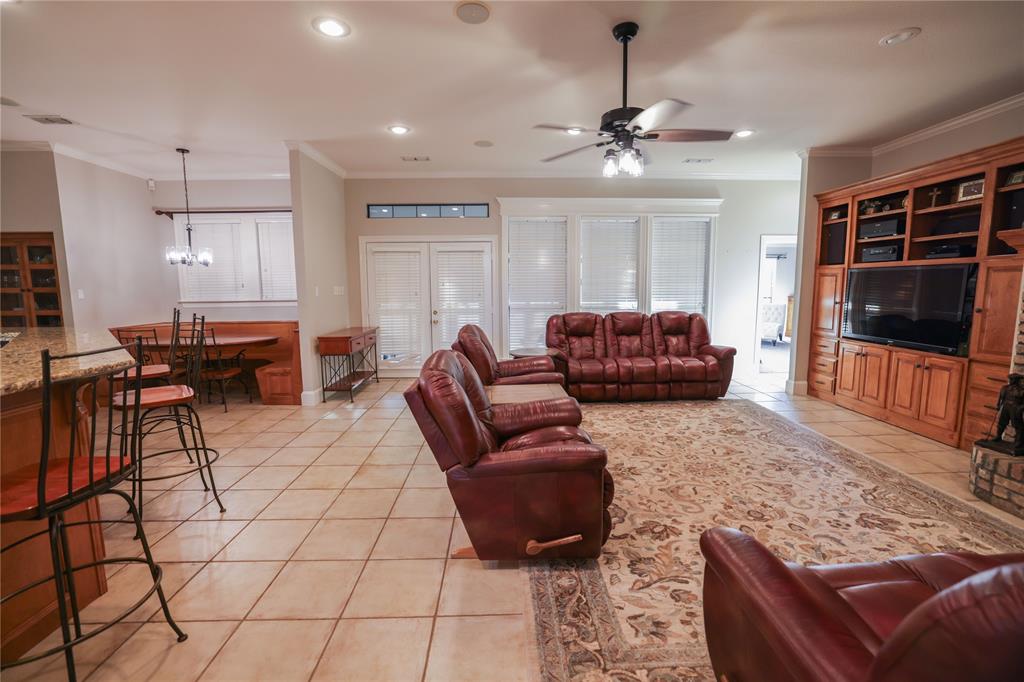 JUAN GONZALES - Residential