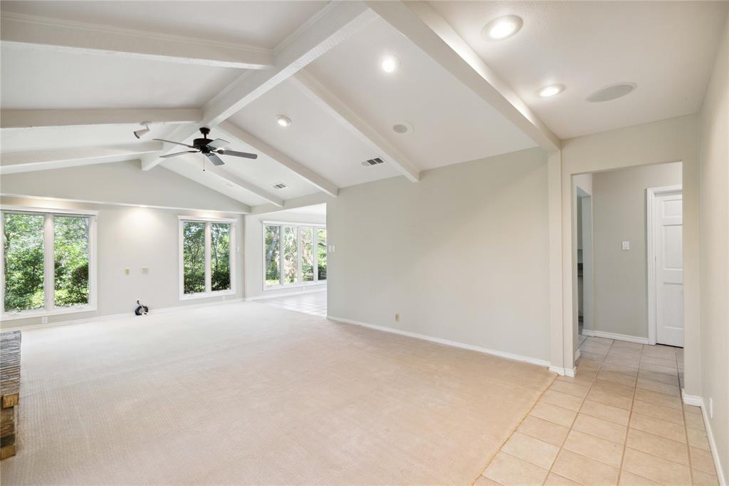 7517 Sunnyview Lane