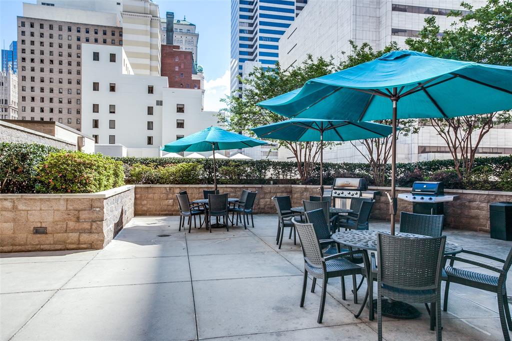 Metropolitan 1200 Main St Condo - Residential