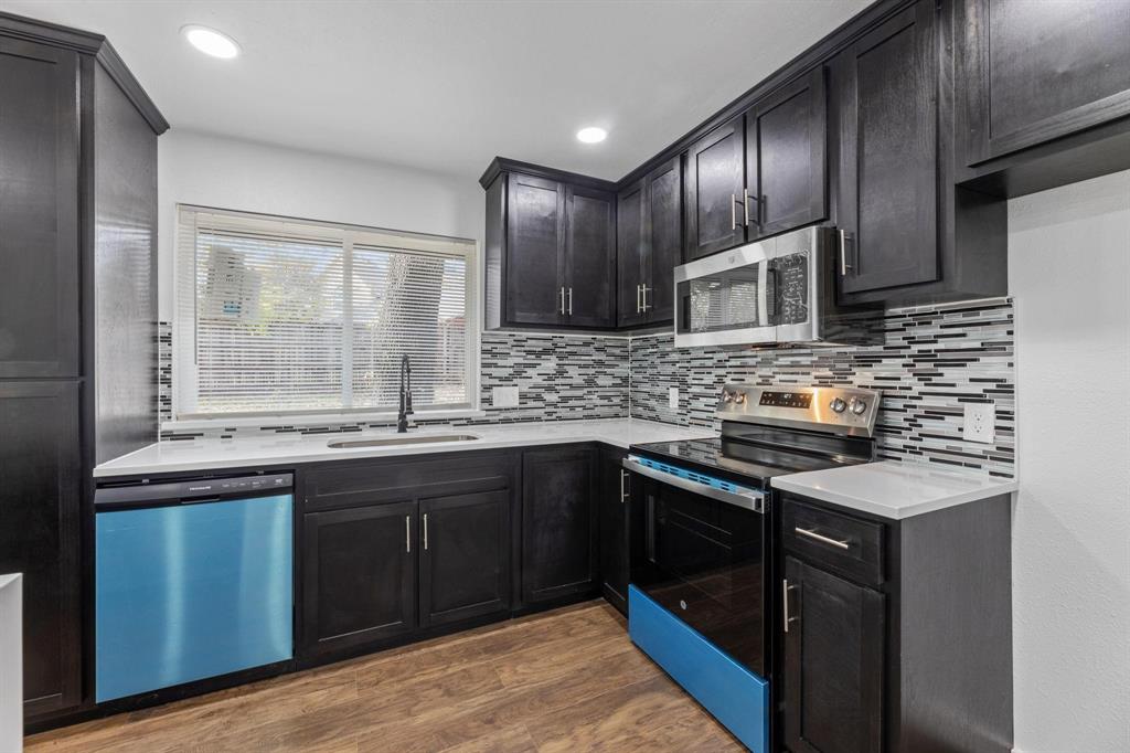 Moss Shadows Add - Residential