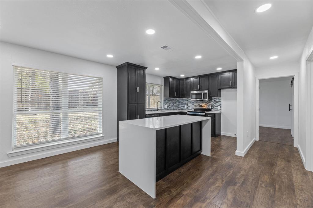 Moss Shadows Add - Residential