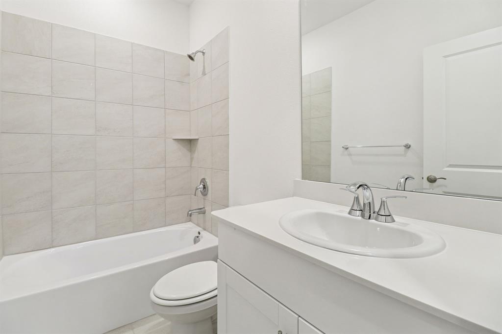 Lakehaven - Residential