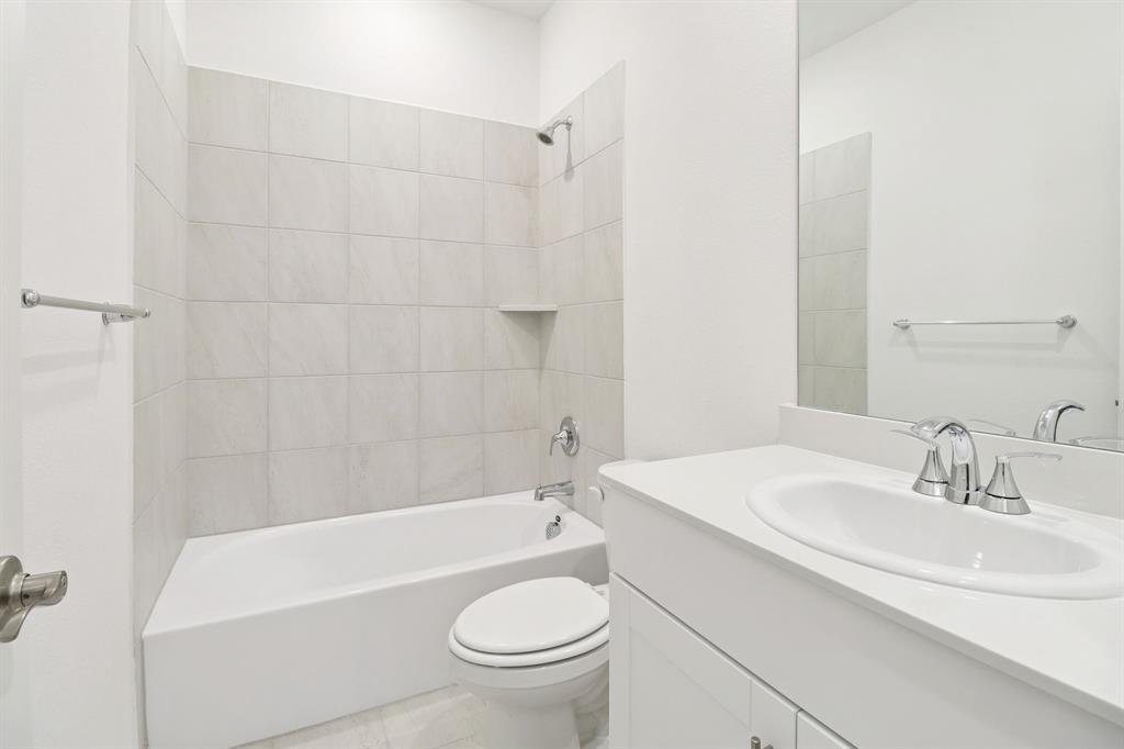 Lakehaven - Residential