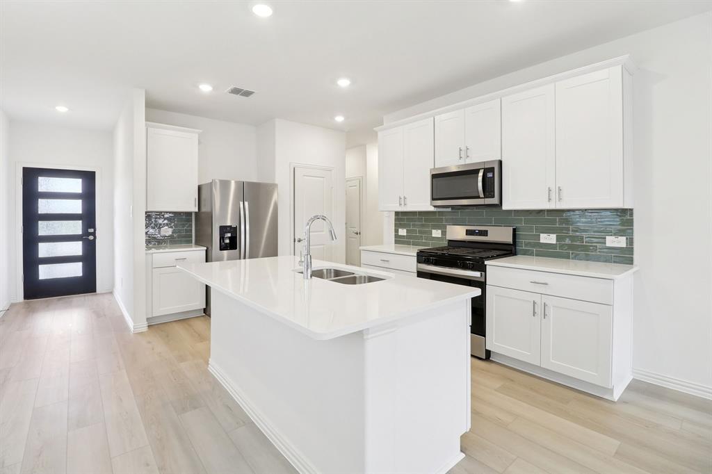 Lakehaven - Residential