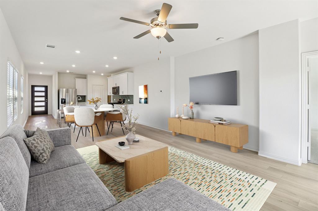 Lakehaven - Residential