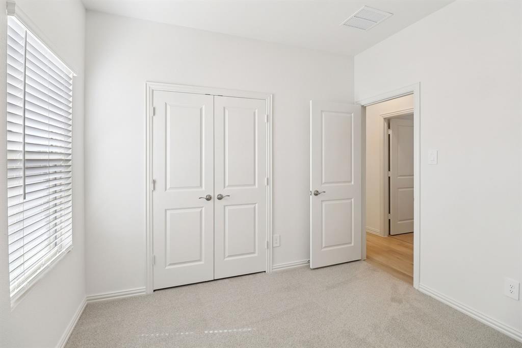 Lakehaven - Residential