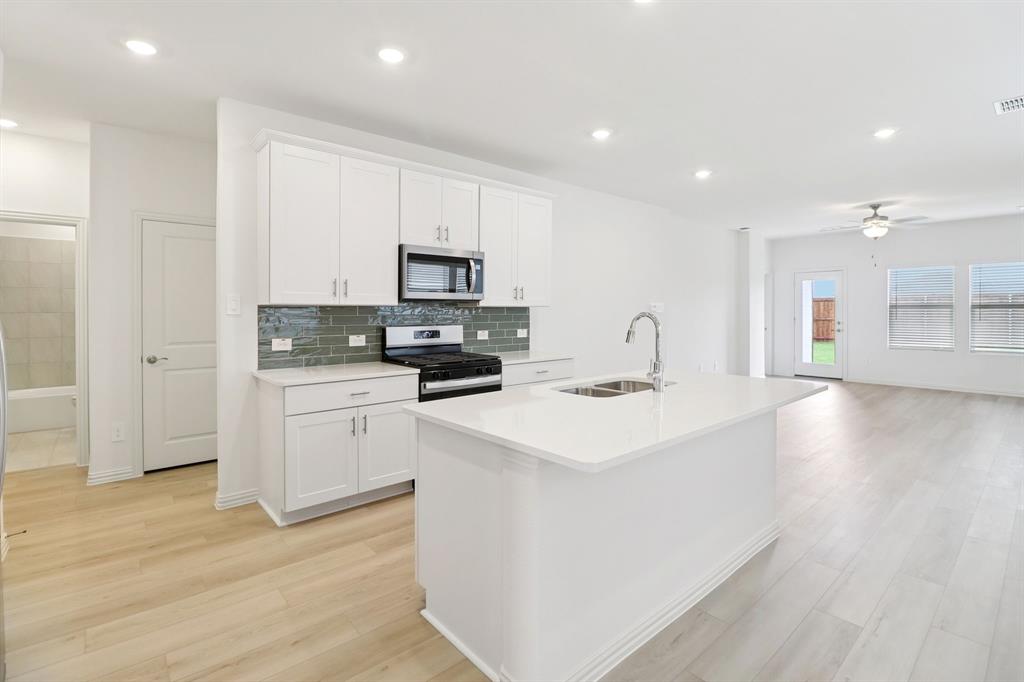 Lakehaven - Residential