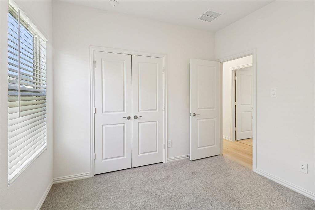 Lakehaven - Residential