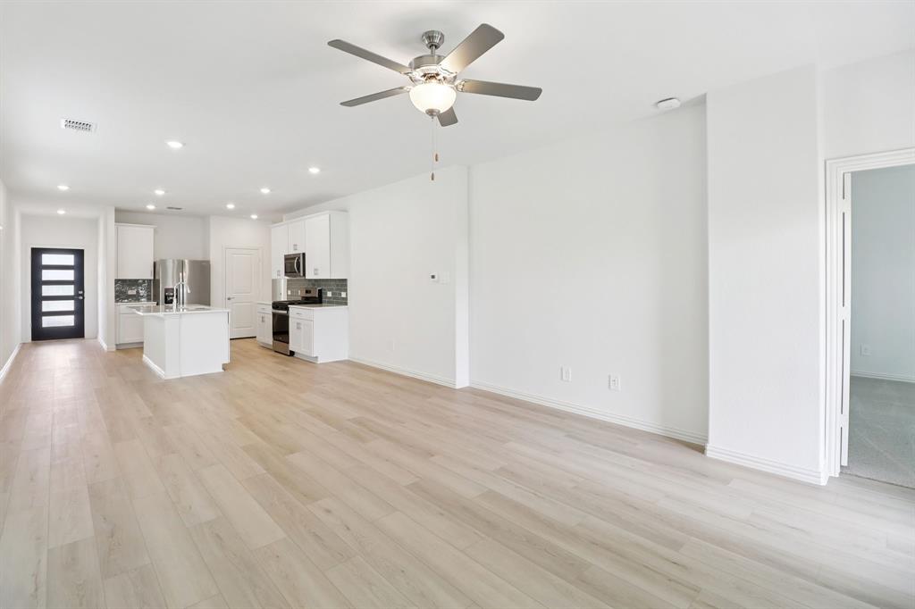 Lakehaven - Residential