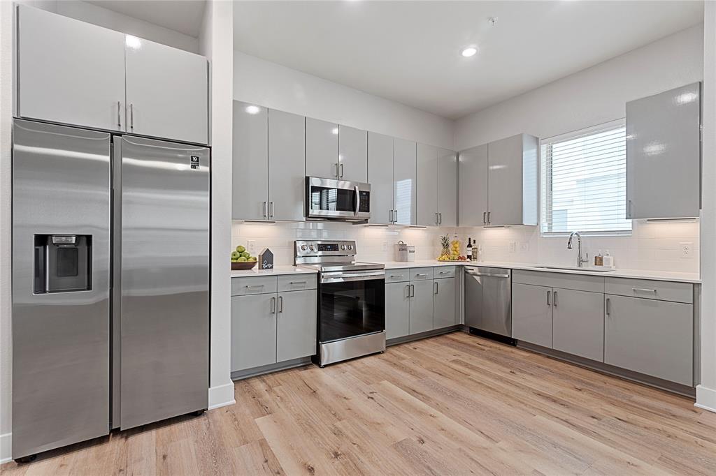 Mansions McKinney - Residential Lease