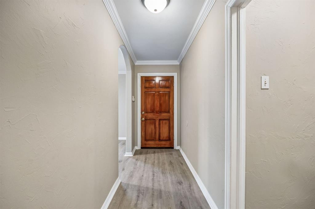 3534 Royal Lane