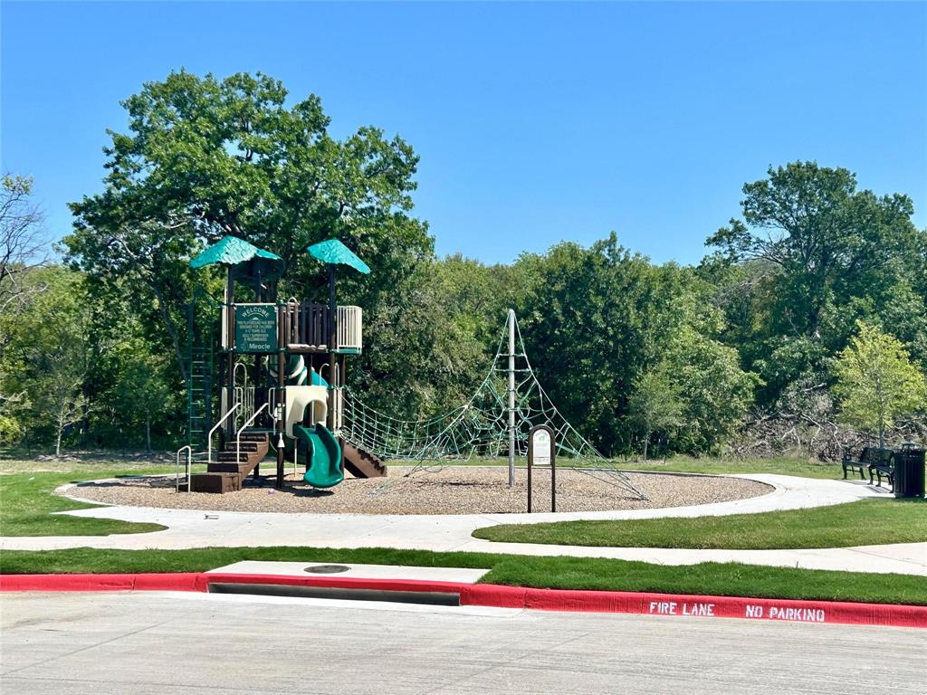 Shaded Tree - Residential Lease