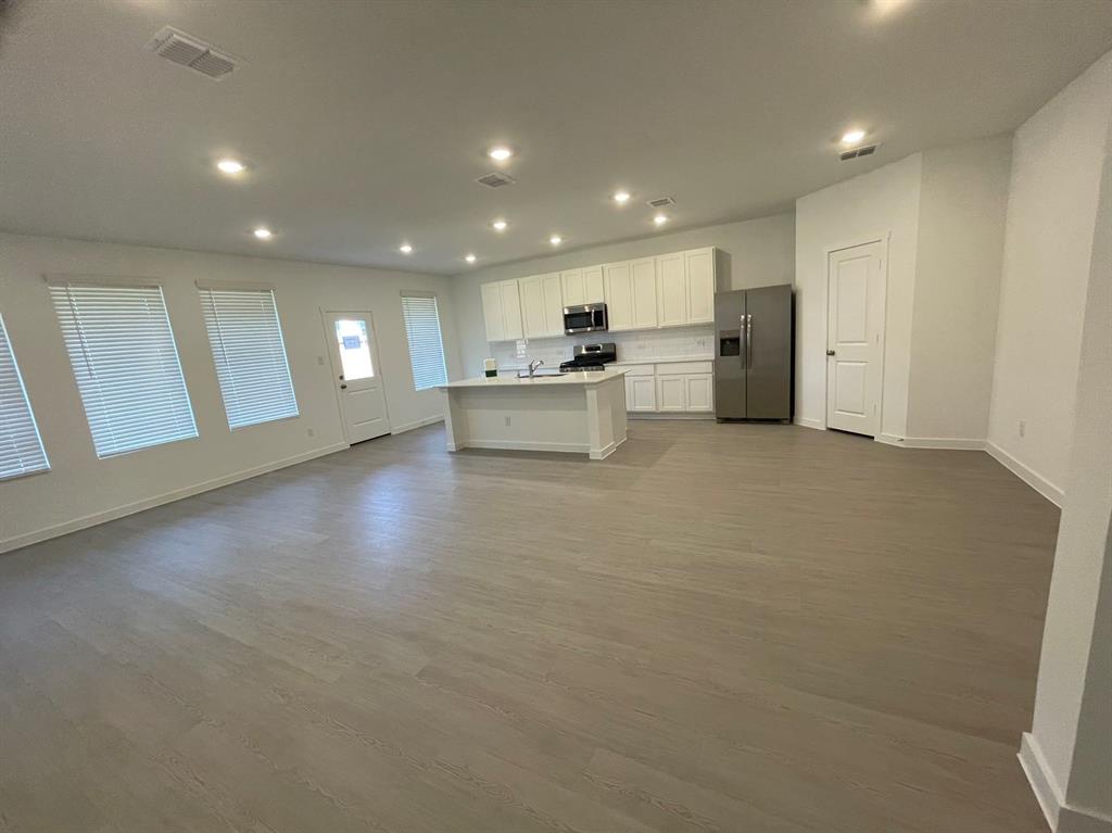 Shaded Tree - Residential Lease