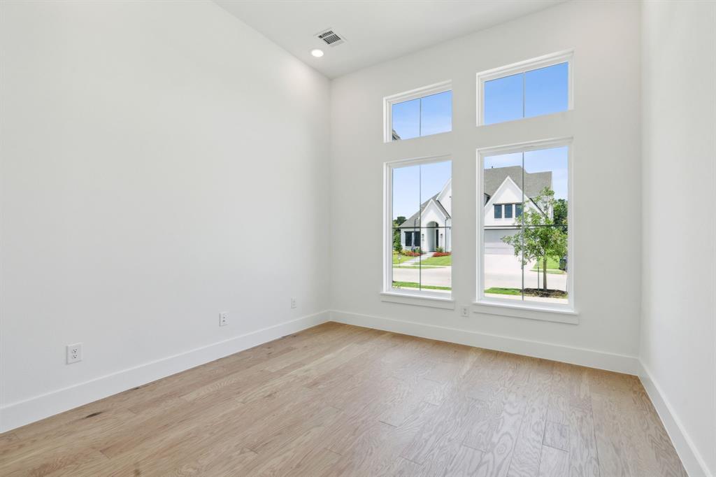 4025 Hibiscus Drive