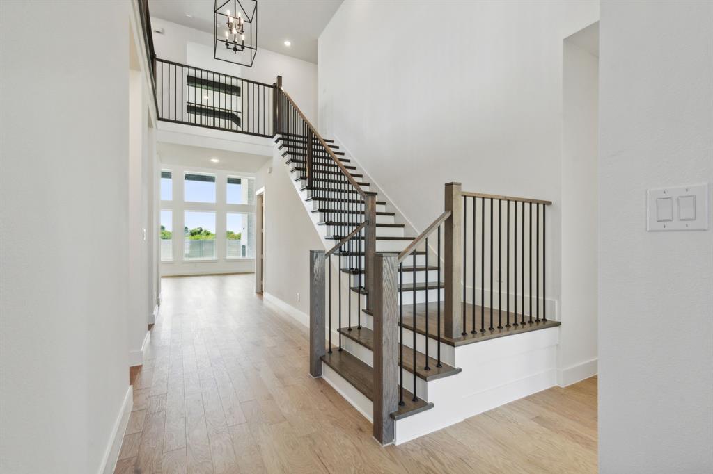 4025 Hibiscus Drive
