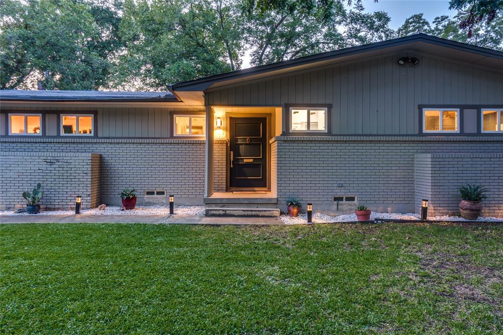6527 Axton Circle