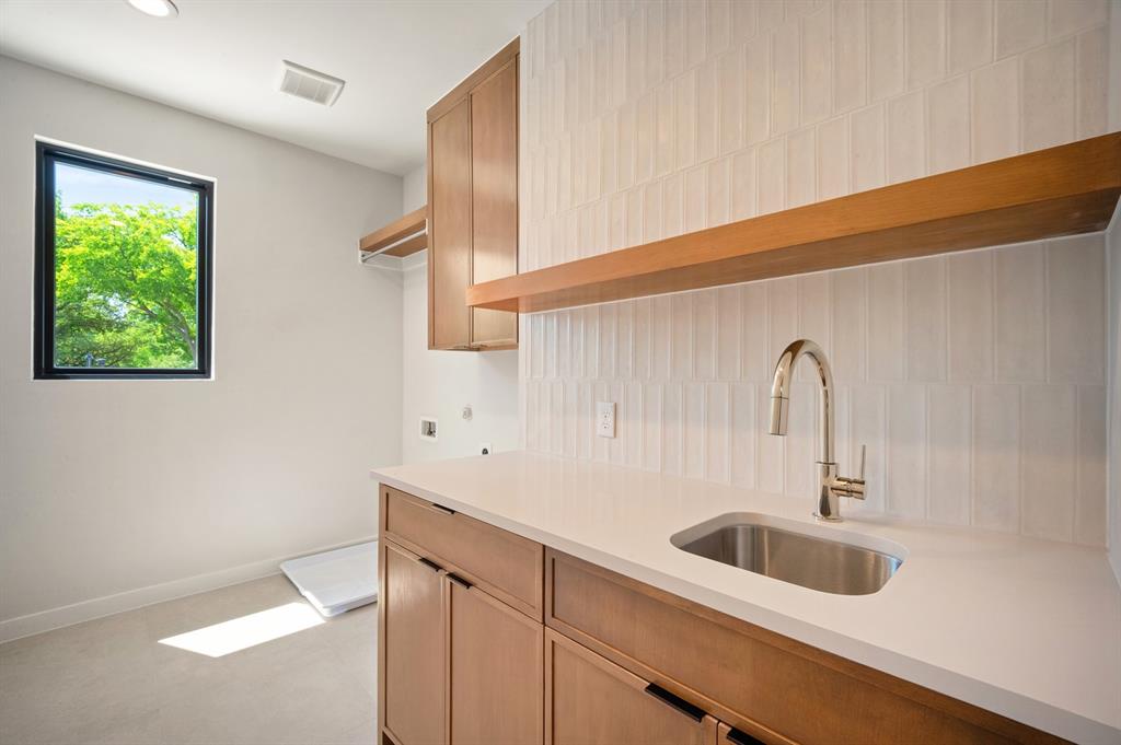 Davilla Drive Estates - Residential