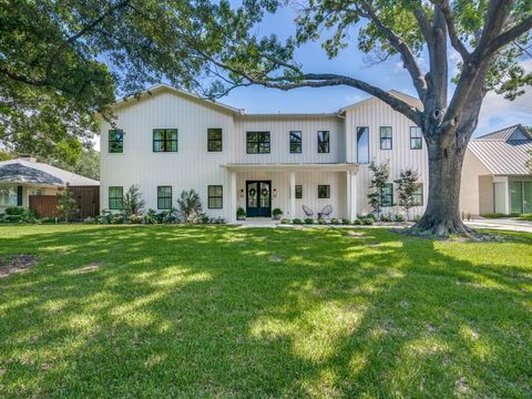 6452 Lavendale Avenue Dallas TX 75230
