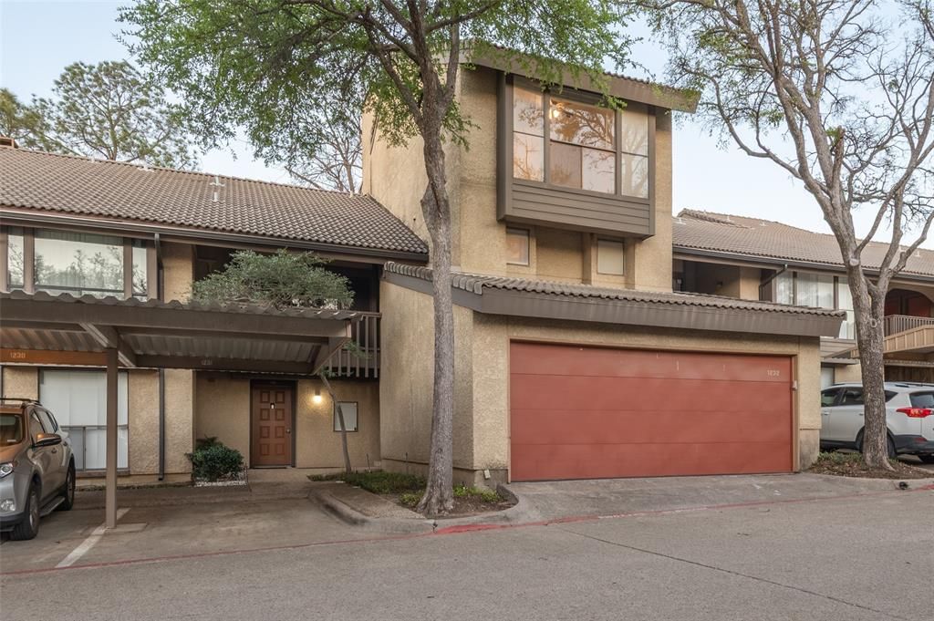 Photo of 4539 N O Connor Road Rd #1232, Irving, TX 75062 (MLS # 21214004)