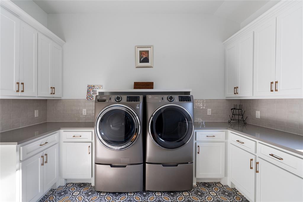 Bella Ridge - Residential