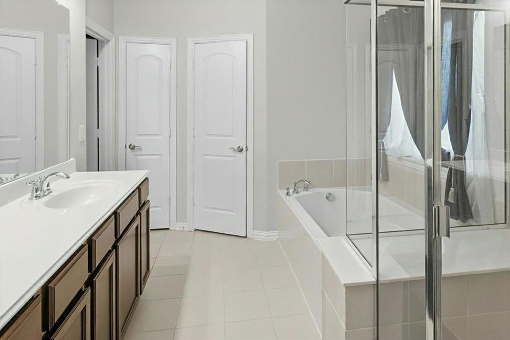 Kensington At Stonebridge Ranch - Residential