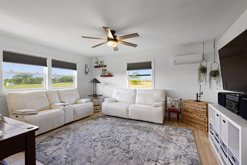 316 County Road 1590