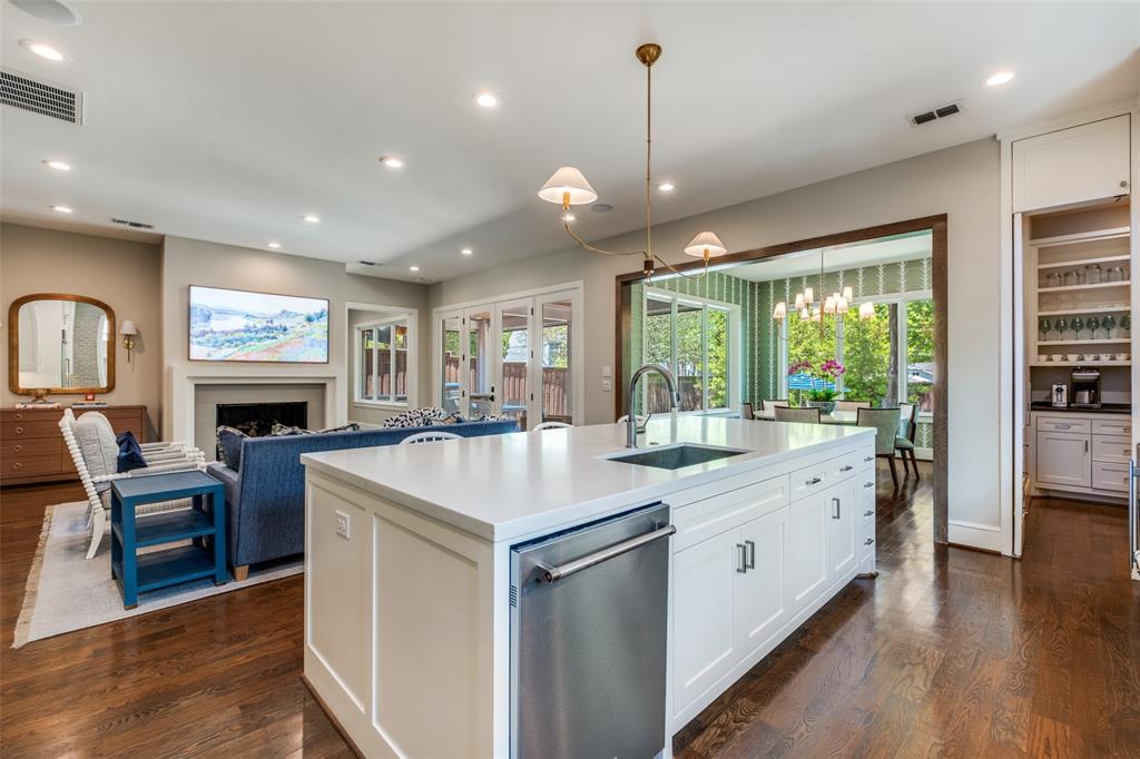 Gastonwood Rev - Residential
