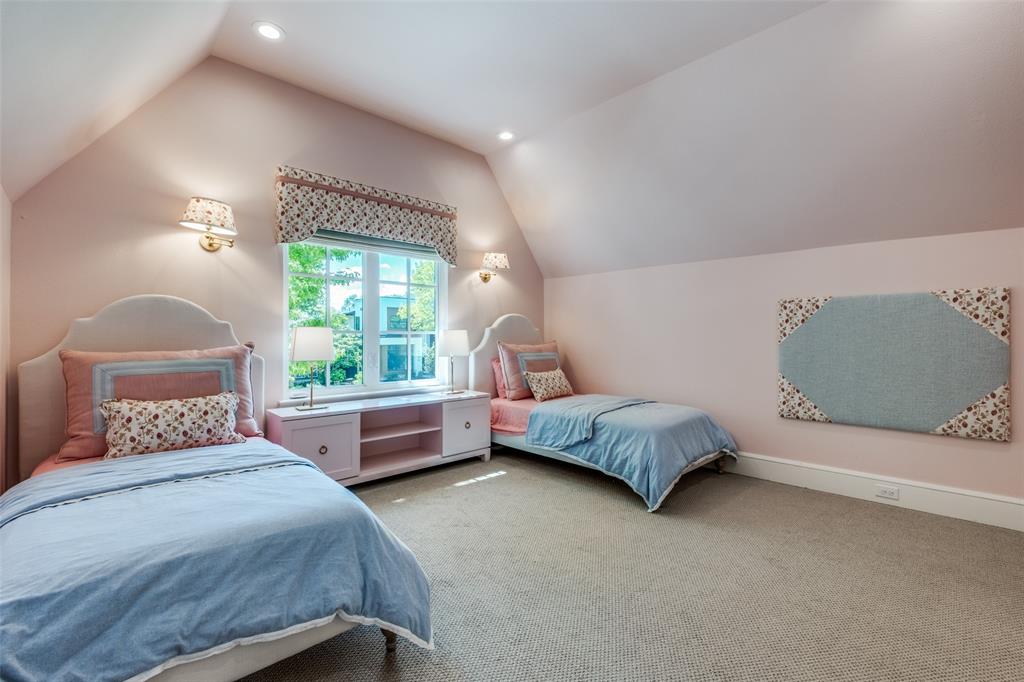 Gastonwood Rev - Residential