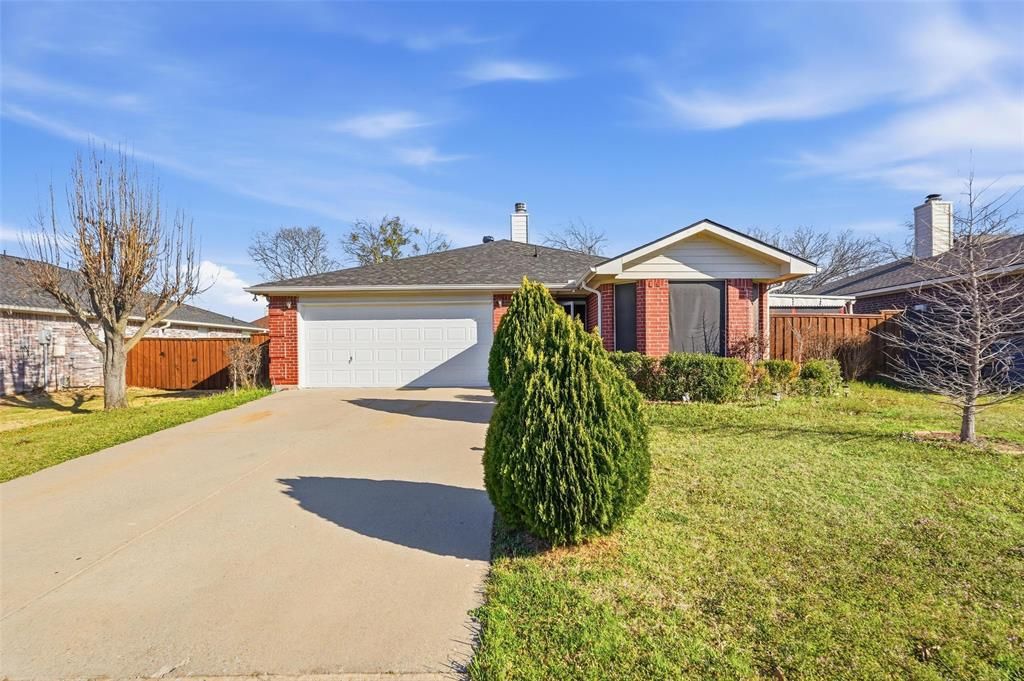 Photo of 227 Lake Travis Drive, Wylie, TX 75098 (MLS # 21172408)