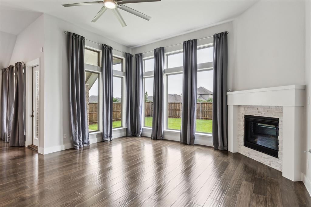 1108 Sandgate Drive