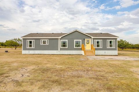 5936 Sky Road Joshua TX 76058